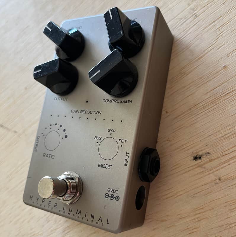 Darkglass Electronics Hyper Luminal Hybrid Compressor 2018 - Present - Silver image 1