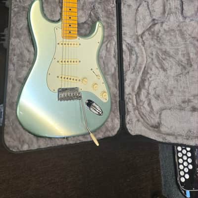 Fender Pro II Stratocaster 2022 - Mystic Surf Green image 2