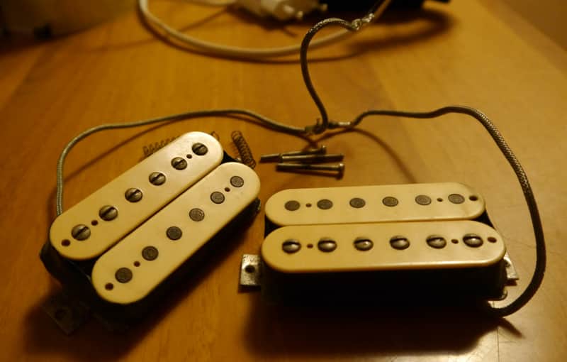 Gibson Tim Shaw Pat Number (1959 PAF reissue)  1983 double cream image 1
