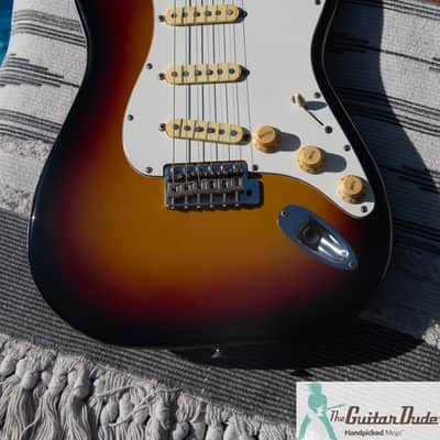 Immagine 1985 Tokai  Goldstar Sound TST-60 - 60's Strat Copy - Three Tone Sunburst _ Made in Japan - Pro Set Up w Perfect Frets/Action/Intonation! - 3