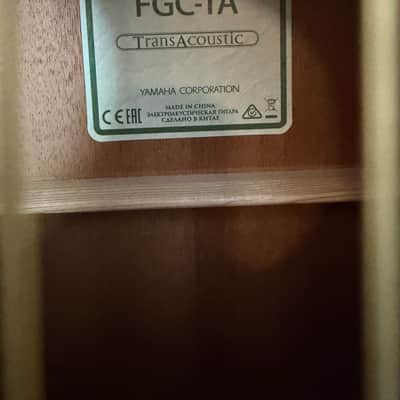Yamaha FGC-TA TransAcoustic - Natural image 8