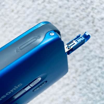 Panasonic SX25V Walkman Cassette Player, Near Mint Blue ! Motor Running ! image 5