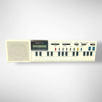 Casio VL-1 VL-Tone 29-Key Synthesizer Keyboard 1979 - 1984 - White
