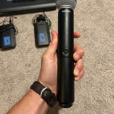 Shure BLX288. 2 Lavs and PG58 mic image 4