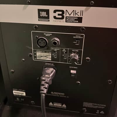 JBL 308P MkII 2-Way 8" Active Nearfield Studio Monitors (Pair) 2010s - Black image 3
