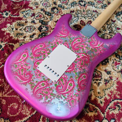 *NEW IN BOX* 2025 Fender Japan Limited Edition Stratocaster Pink Paisley - MIJ JD25 image 15