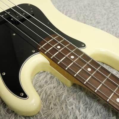 1990's made Fender Japan '70 Reissue Precision Bass PB70-US Olympic White Finish Crafted in Japan image 6