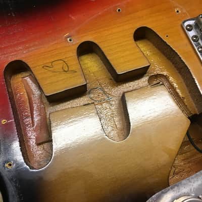 Fender Stratocaster 1964 Sunburst Lefty Left Handed w/OHSC and Case Candy 100% Original image 17
