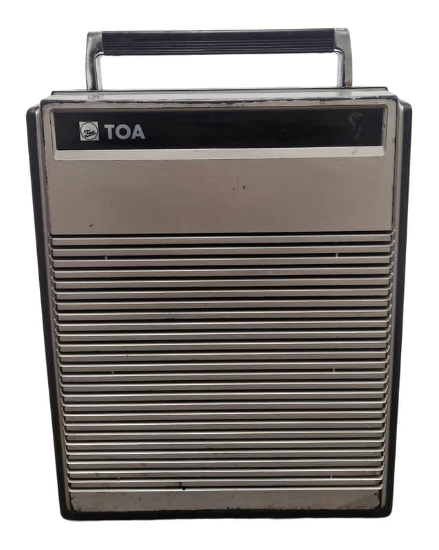 TOA WA-520C - Radio Cassette Recorder - Black - Good image 1