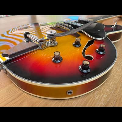 Aria 5102T 1970s - Sunburst with case image 4