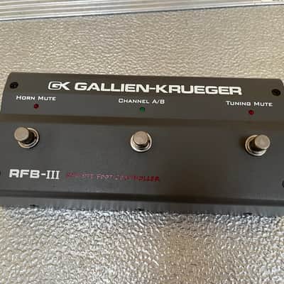 Gallien-Krueger 2001RB bass amp + RFB-III footswitch + 6u flight case image 7