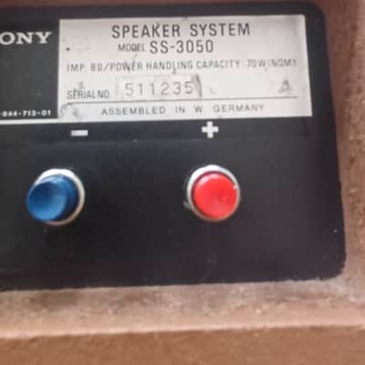 SONY Carbacon / SS-3035 Loudspeakers 1980s - Teak cabinets, with composite front face and material grilles image 14