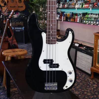 Fender 90's Precision Bass Squier Series MIM - USED image 1