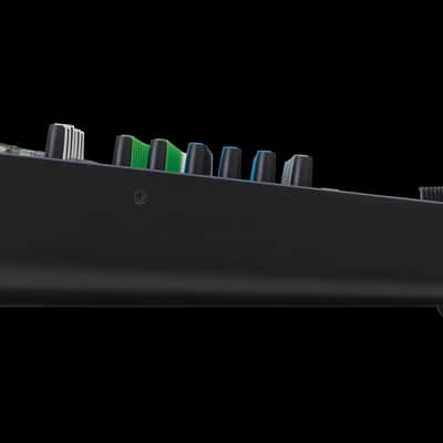 Mackie 14-channel Compact Mixer image 3