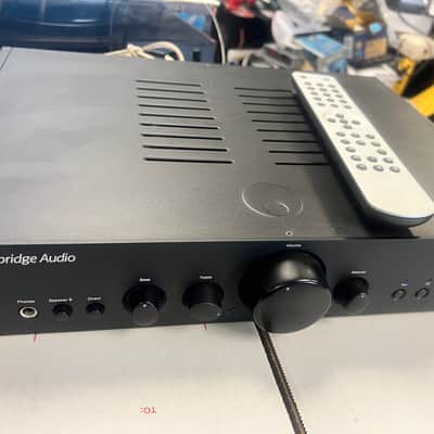Cambridge Audio Azur 340A amplifier 2010 - Black image 13