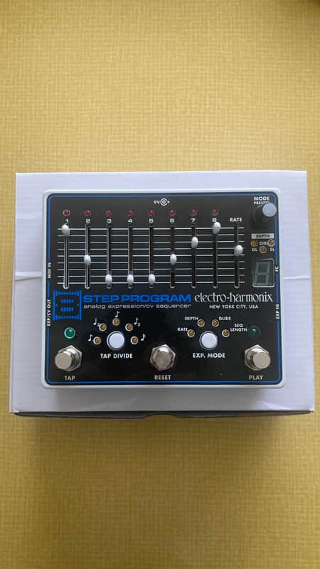 Electro-Harmonix 8-Step Program Analog Expression / CV Sequencer 2013 - Present Black image 1