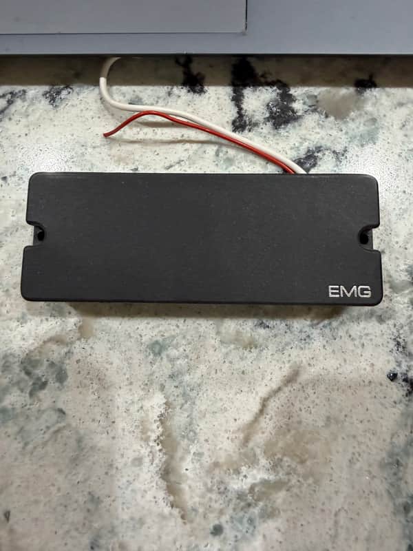 EMG 40P5 - Black bass humbucker pickup