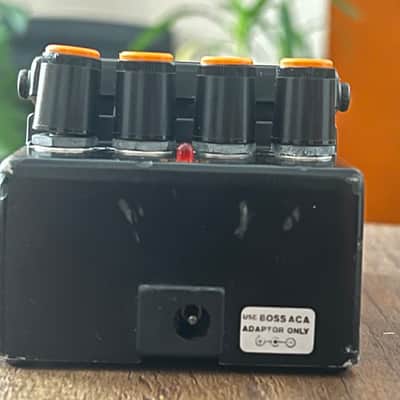 Boss HM-2 (Made In Taiwan | 9v Power Supply Mod) image 4