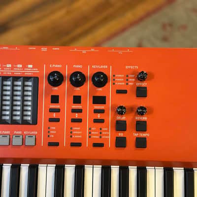 VOX Continental 61 Organ w/ Stand image 5