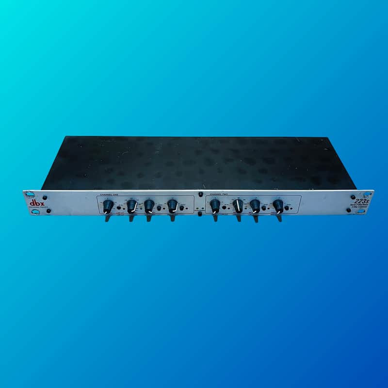 dbx 223xs XLR Stereo 2-Way/Mono 3-Way Crossover image 1