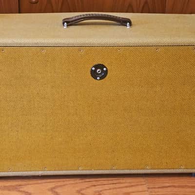 JD NEWELL V Tweed 2-12 Extension Cabinet w/ Vintage V image 3