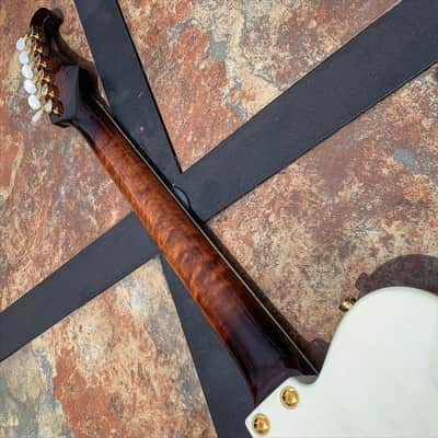 Mirabella Guitars Jette-KR-72 w/ "The Tree" Neck (Rare Quilted Mahogany) New (Authorized Dealer) image 20