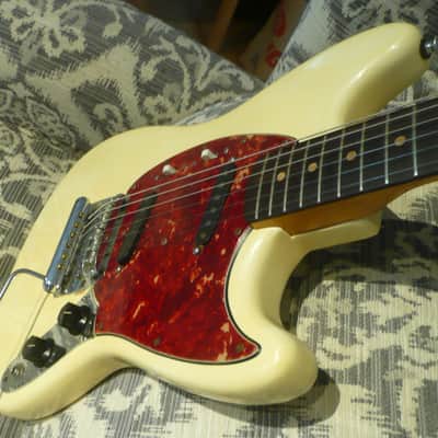 1965 Fender Mustang image 9