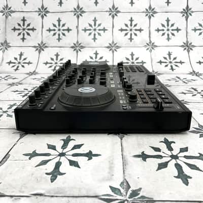 Native Instruments Traktor Kontrol S4 MK1 image 6