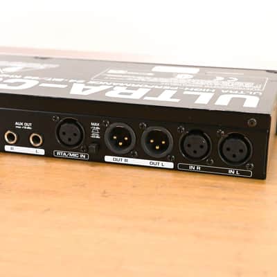 Behringer Ultracurve Pro DEQ2496 Equalizer and Mastering Processor CG01Y4E image 8