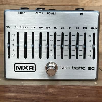 Whirlwind Bass Ten 10-band Bass EQ Pedal Bundle with Whirlwind Bass Ten 10-band Bass EQ Pedal Bundle with