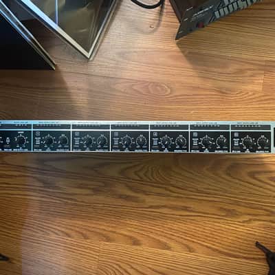 Behringer Ultralink Pro MX882 8-Channel Mixer / Splitter 2010s - Black / Silver image 1