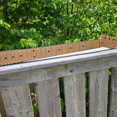B-Stock T-Style Guitar Neck - Quartersawn Roasted Maple, Black Binding, Jescar Medium Jumbo Frets, 42mm Nut image 9