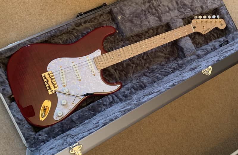 Fender Stratocaster Made in Japan Limited Richie Kotzen 2012  Transparent Red Burst