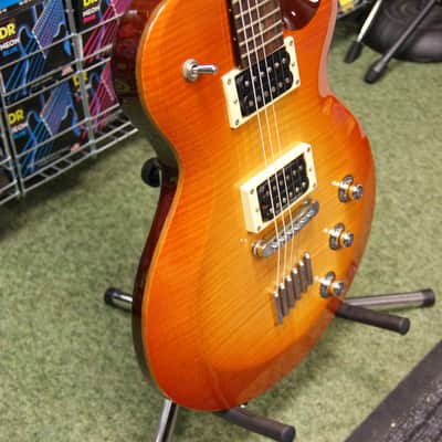 Yamaha AES620 electric guitar in honeyburst - made in Korea | Reverb