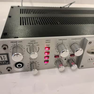 Avalon Vt 737sp Silver image 2