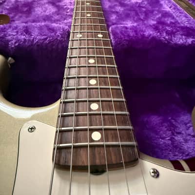 MINT John Mayer Fender Stratocaster Shoreline Gold w/ Racing Stripe image 8