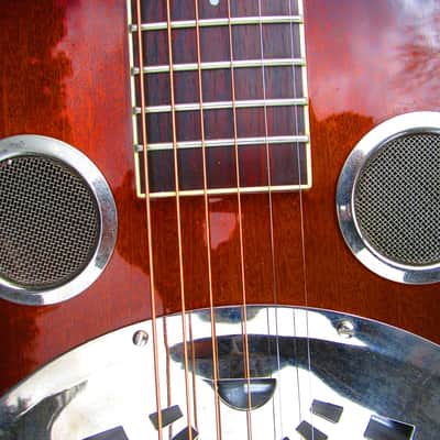 Regal Resonator Guitar, Sunburst Finish, Gig Bag, Sounds Good image 5