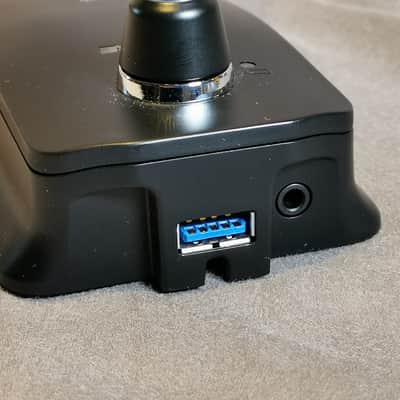 Shure MXW8 Z10 Transmitter with MX415LP/C 15 inch Cardioid Gooseneck Microphone image 4