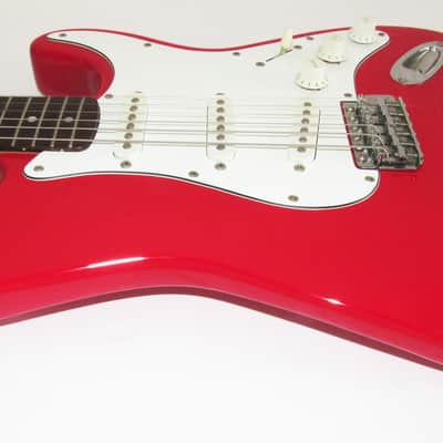 VERY RARE 1992 FENDER STRATOCASTER MADE IN KOREA COMPLETE WITH CASE & PAPERWORK MUST SEE image 4