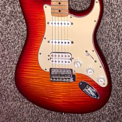 2013 Fender Special edition Stratocaster  flame top electric  guitar gigbag image 1