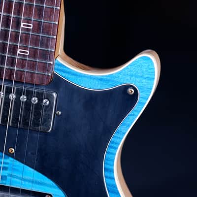 PJD Guitars Carey Elite 2023 - Royal Blue Burst image 6