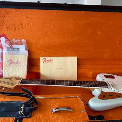 AVRI Fender Jaguar 1965 Sonic Blue image 2