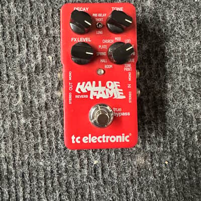 TC Electronic Hall of Fame Reverb 2011 - 2017 - Red image 1