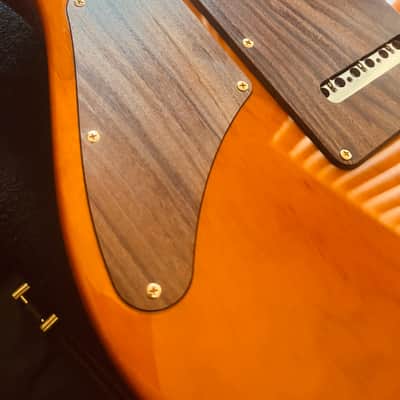 Suhr Modern Trans Amber Maple Flame image 17
