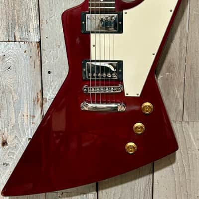 2001 Gibson Explorer '76  Cherry Finish, Includes Pro Setup & Original Hard Shell Case ! image 4
