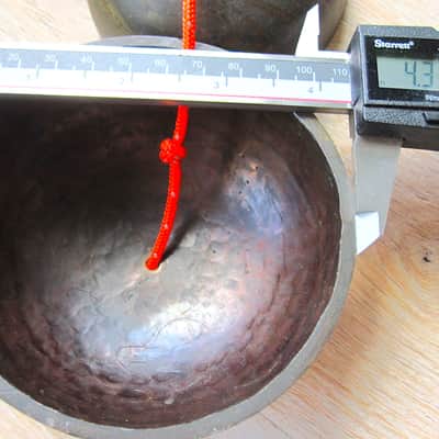 Temple Bells (3 medium bells) - Vintage image 6