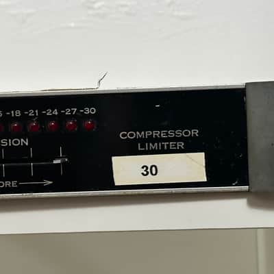 dbx 163 Compressor / Limiter Pair 1980s - Black image 5