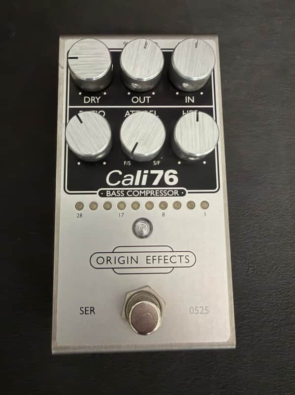 Origin Effects Cali76 Bass Compressor