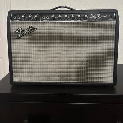 Fender '65 Deluxe Reverb Reissue 22-Watt 1x12" Guitar Combo 1994 - Present - Black image 1