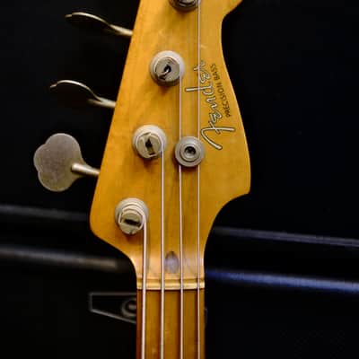 Fender Precision Bass 1984 Crafted In Japan image 4